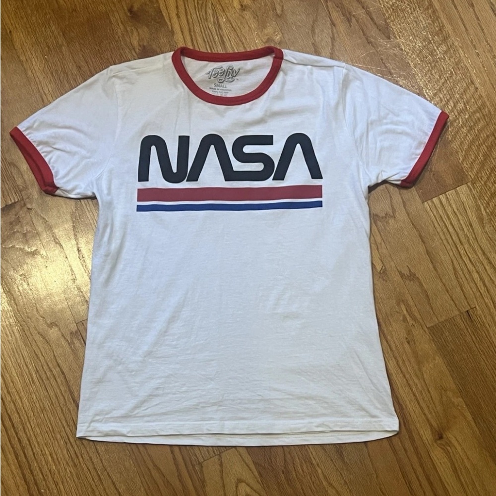 NASA Retro Style Ringer T-shirt Small